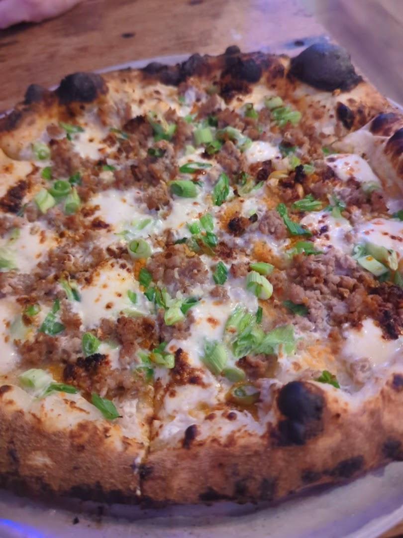 Groundling Pizza Co.